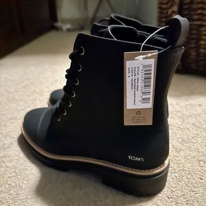 TOMS Women’s Alaya Boot NWT